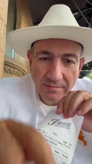 Никол Пашинян выступает с заявлением о кассовых чеках