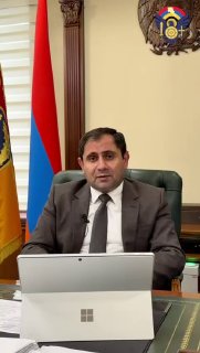 Министр обороны Армении Сурен Папикян на пресс-конференции в Спитаке, Лори