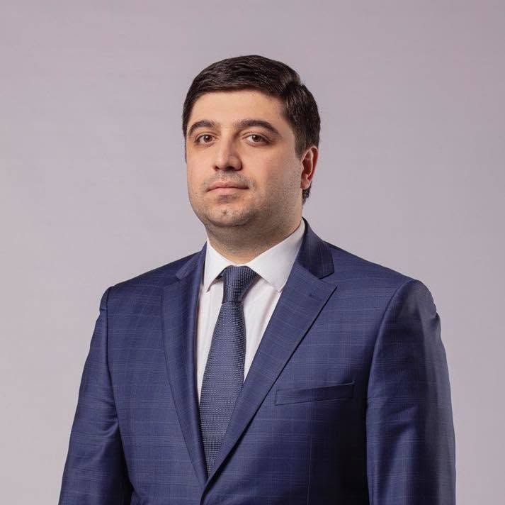 Вагаршак Акобян, депутат, отказался от мандата, Спитак