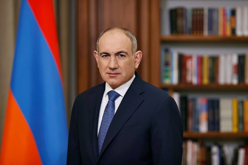 Премьер-министр Армении Никол Пашинян выступает с поздравлением в День Конституции, Спитак, Лори