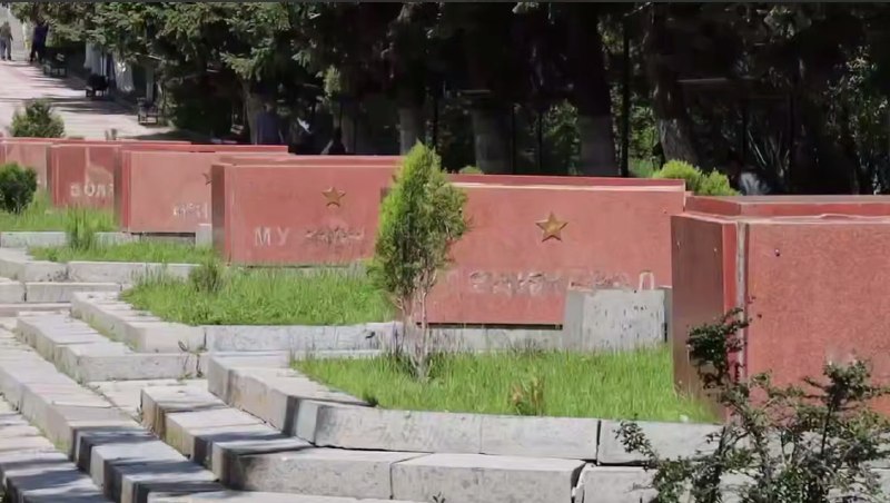 Буквы с мемориала «Мать Армения» в Гюмри найдены в мусорном баке — полиция Спитака проверяет версии