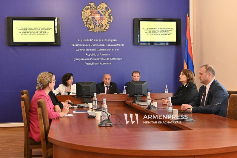 Председатель ЦИК Ваагн Овакимян на брифинге о выборах в Спитаке