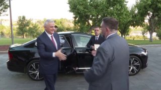 Вице-премьер Армении Мгер Григорян выступает на мероприятии в честь Дня независимости США, Ереван