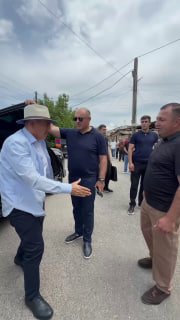 Премьер-министр Армении Никол Пашинян у Ведийского водохранилища в Араратской долине