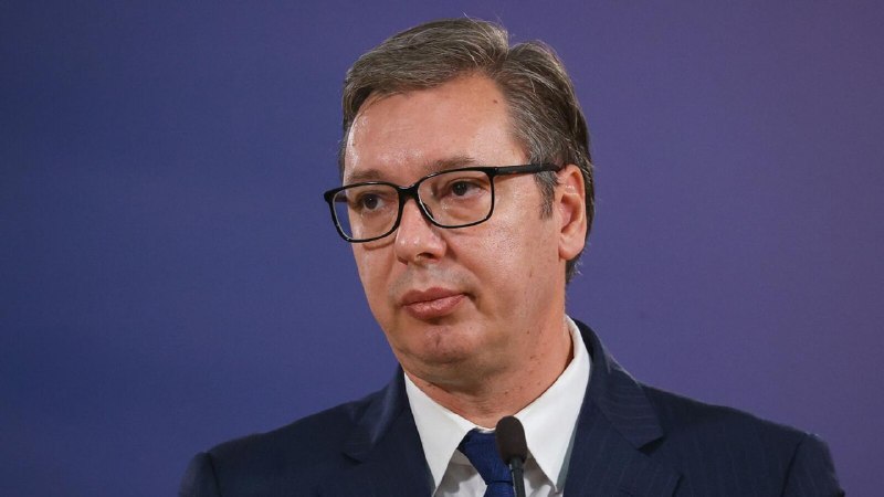 Президент Сербии Александр Вучич на пресс-конференции