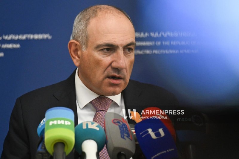 Премьер-министр Армении Никол Пашинян на заседании правительства, Спитак
